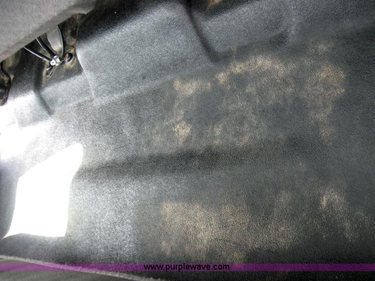 image for item 2024 2003 Ford F450 Super Duty truck