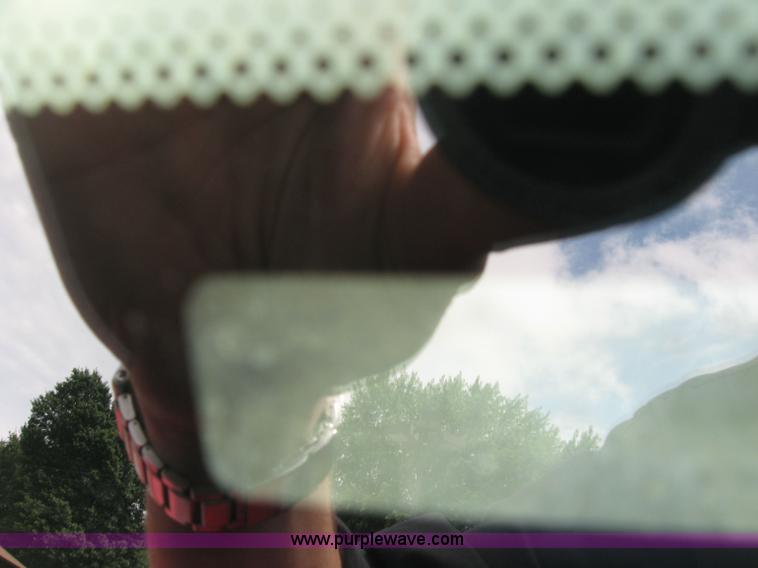 image for item 2024 2003 Ford F450 Super Duty truck