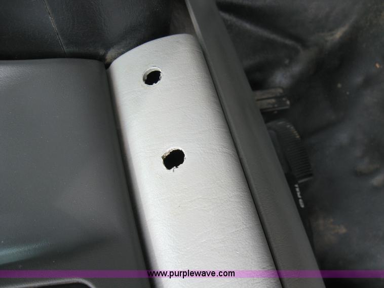 image for item 2024 2003 Ford F450 Super Duty truck