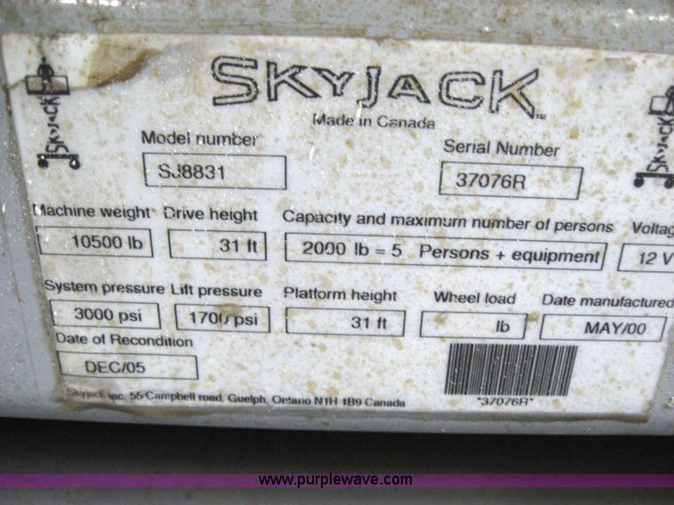 image for item 2035 2000 Skyjack SJ8831 scissor lift