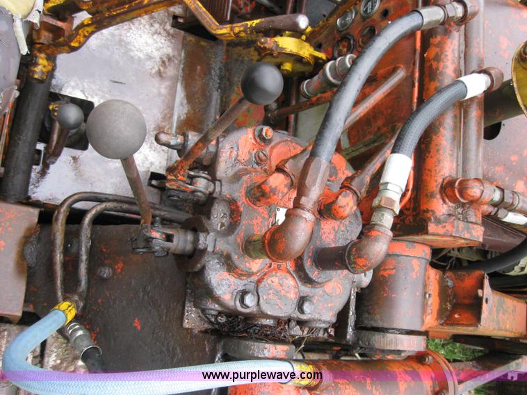 image for item 2065 Allis Chalmers HD-5 crawler loader