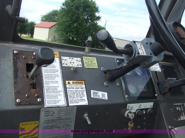 image for item 2097 1999 Gehl 553 all terrain telehandler