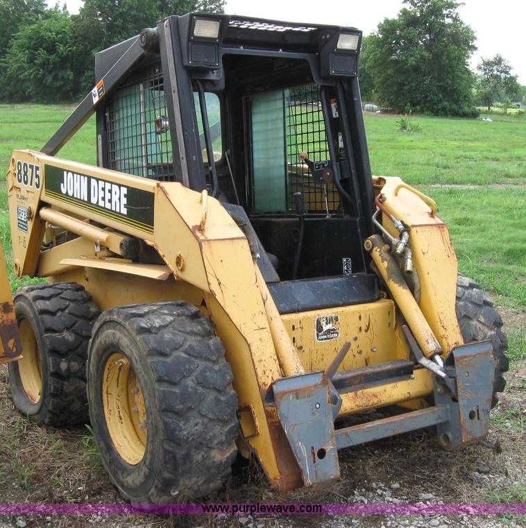 image for item 2122 1997 John Deere 8875 skid steer
