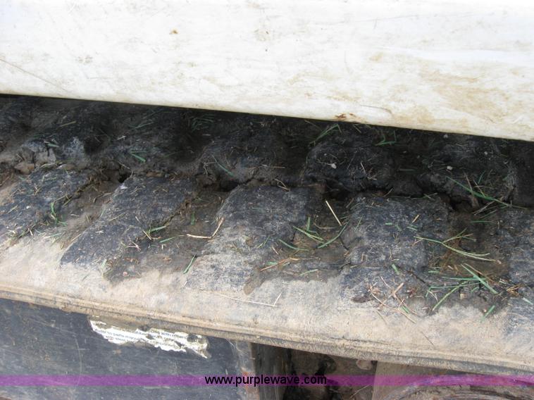 image for item 2123 1997 Bobcat 331 mini excavator