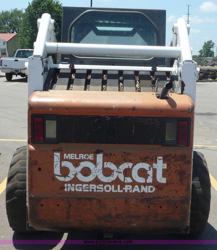 image for item 2153 1998 Bobcat 773 skid steer