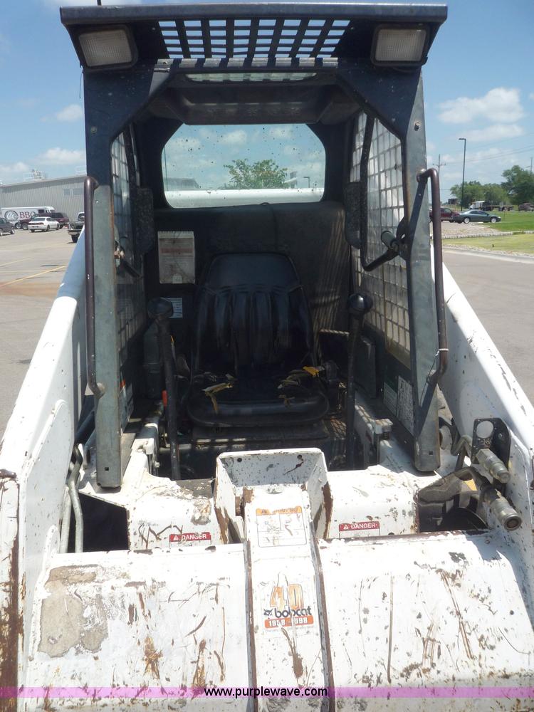 image for item 2153 1998 Bobcat 773 skid steer