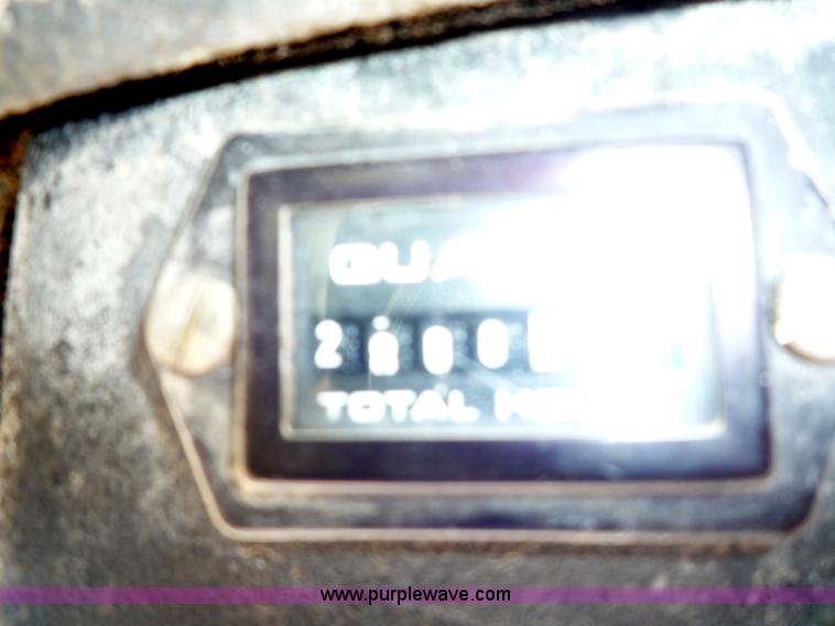 image for item 2153 1998 Bobcat 773 skid steer