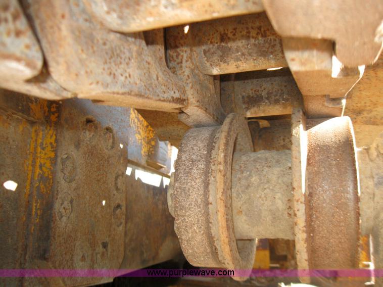 image for item 2271 1972 Caterpillar D7F dozer