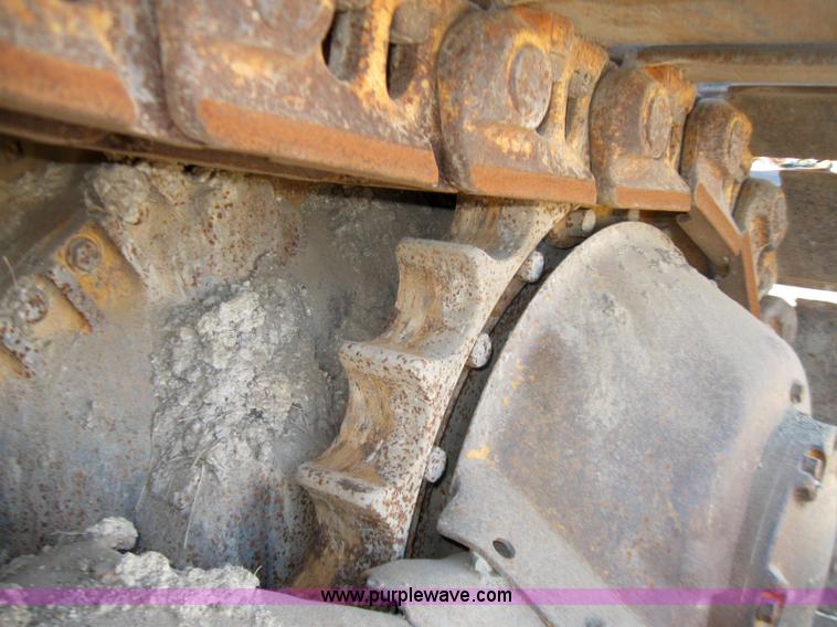 image for item 2271 1972 Caterpillar D7F dozer