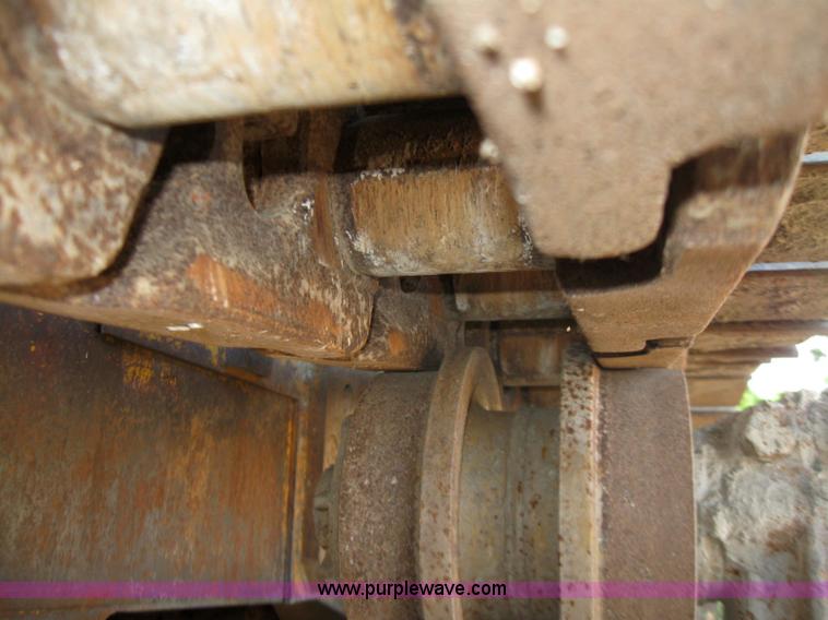 image for item 2271 1972 Caterpillar D7F dozer