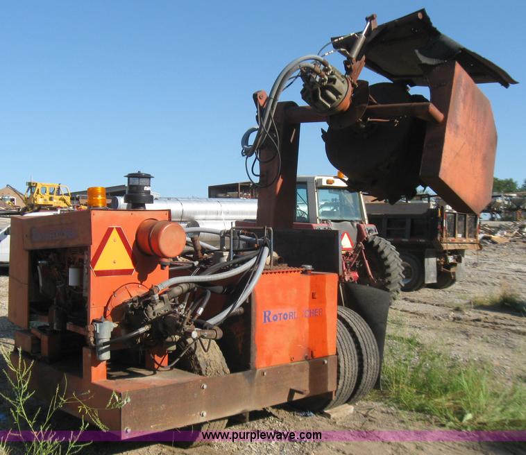 image for item 2272 1992 Roto ditcher