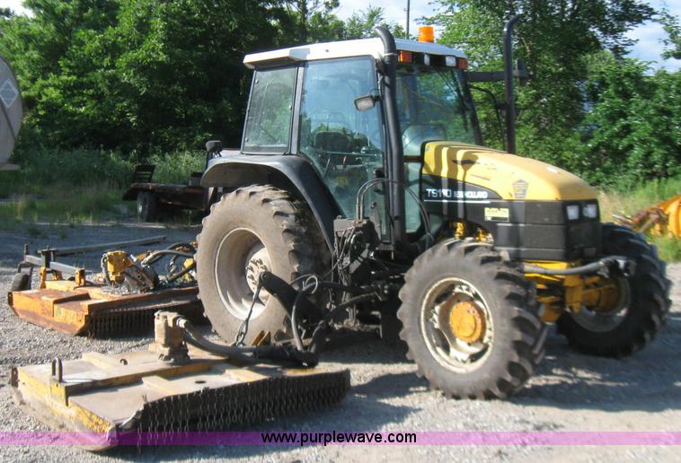 image for item 2273 2000 New Holland TS110 MFWD tractor