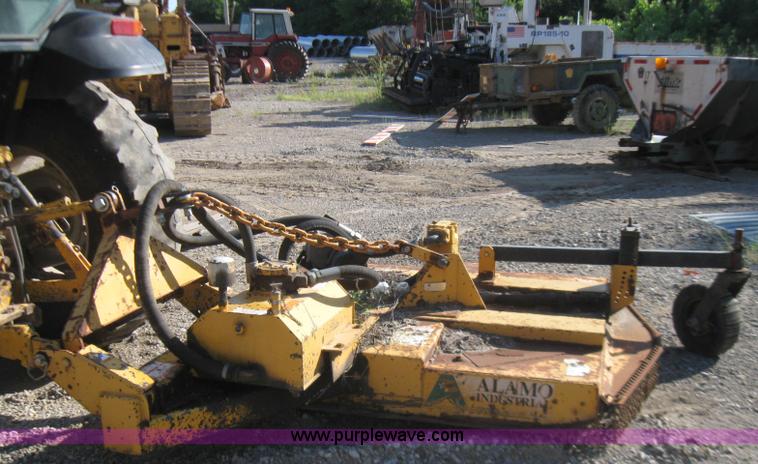 image for item 2273 2000 New Holland TS110 MFWD tractor