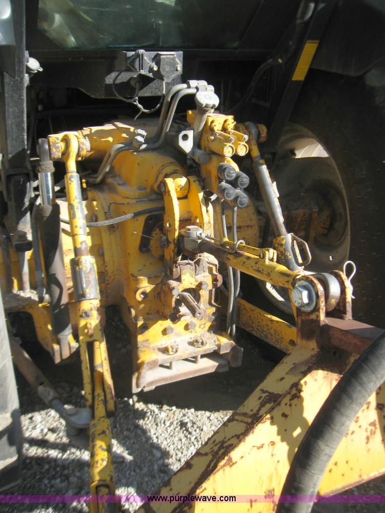 image for item 2273 2000 New Holland TS110 MFWD tractor