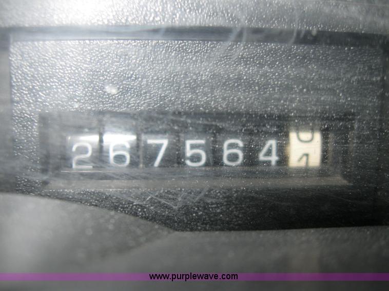 image for item 2274 2000 GMC Topkick C7H042 dump truck