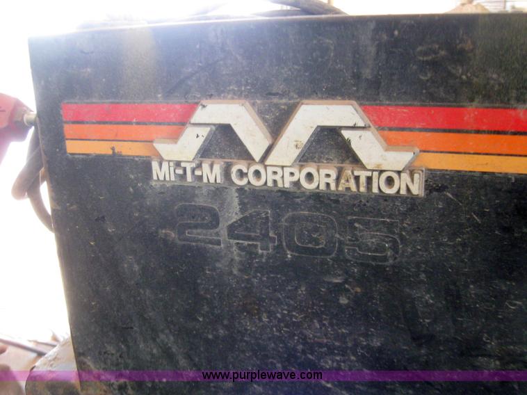 image for item 2275 Mi-T-M pressure washer