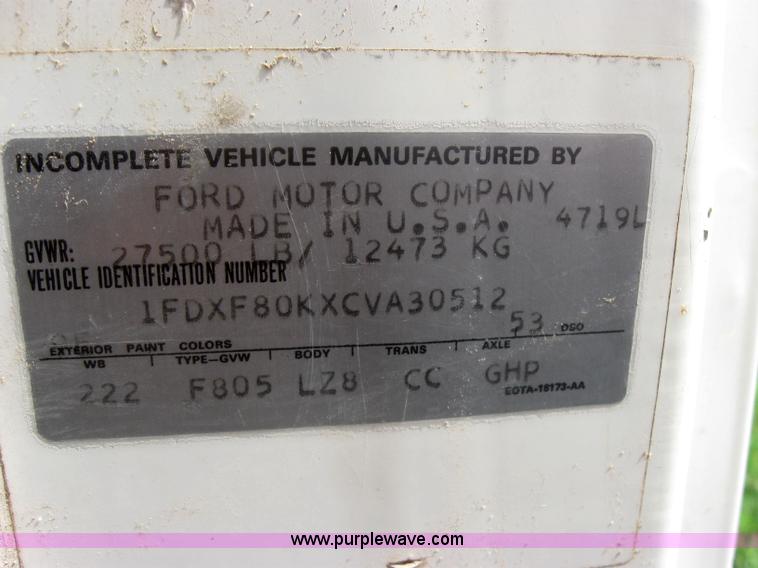 image for item 2313 1982 Ford Conventional L800 crane truck