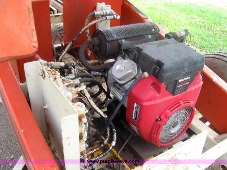 image for item 2314 1980 JLG 25S scissor lift