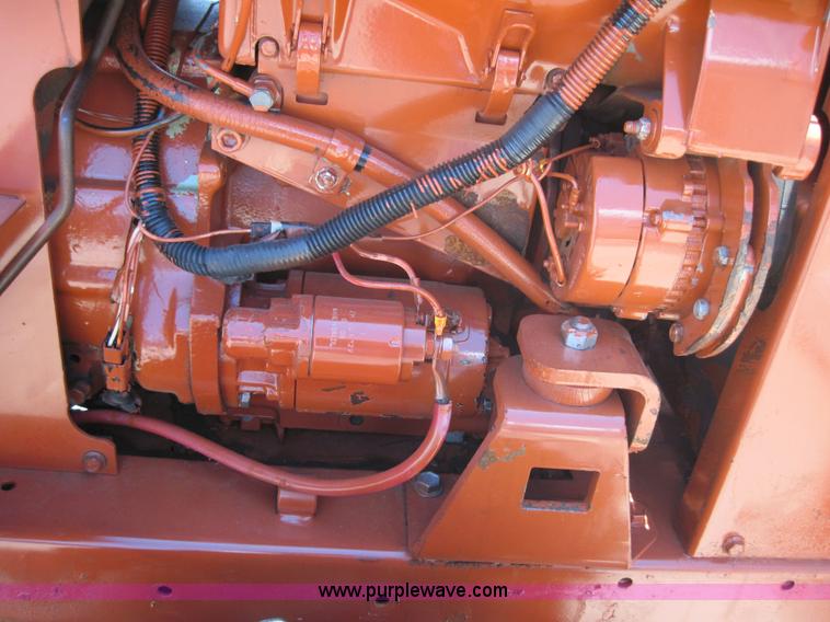 image for item 3014 1988 Ditch Witch 2310 trencher