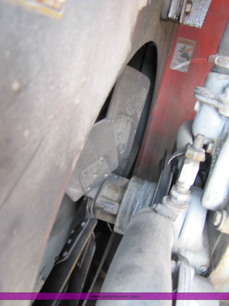 image for item 3317 1992 SkyTrak 6036 telehandler