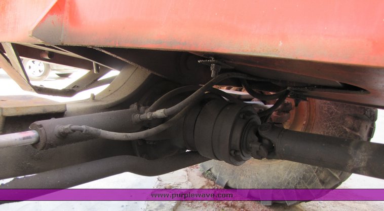 image for item 3317 1992 SkyTrak 6036 telehandler