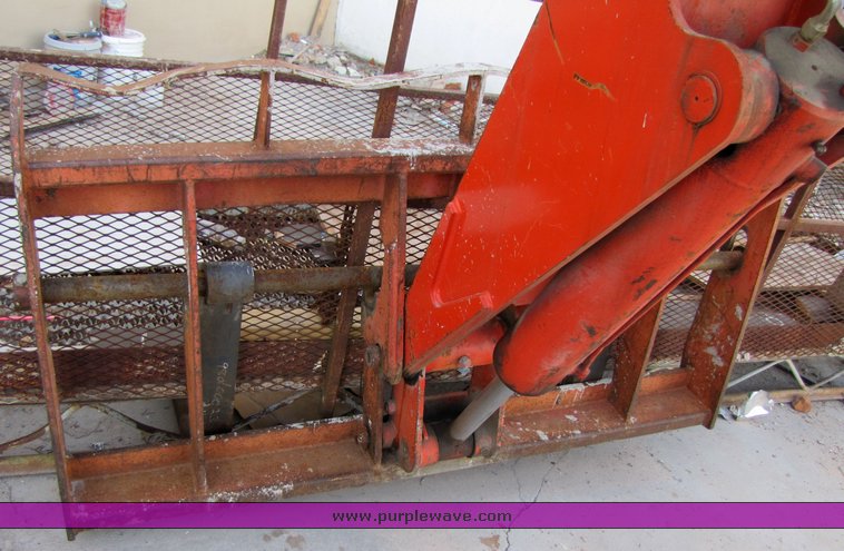 image for item 3317 1992 SkyTrak 6036 telehandler