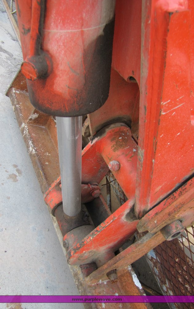 image for item 3317 1992 SkyTrak 6036 telehandler