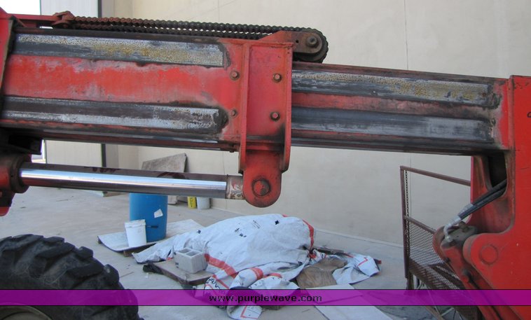 image for item 3317 1992 SkyTrak 6036 telehandler