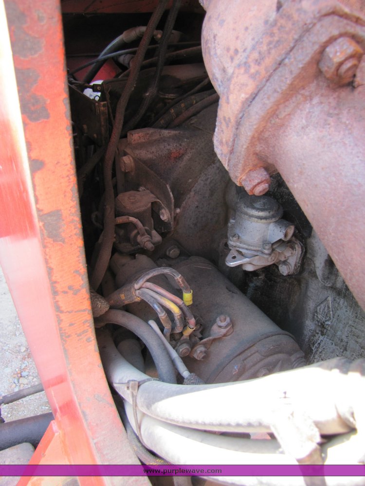 image for item 3317 1992 SkyTrak 6036 telehandler