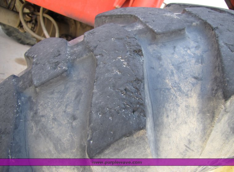 image for item 3317 1992 SkyTrak 6036 telehandler