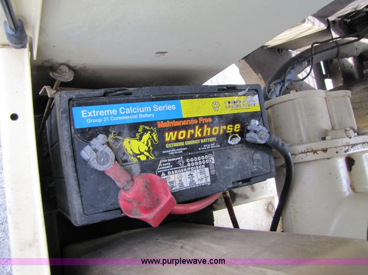 image for item 3344 1997 Ingersoll Rand portable air compressor