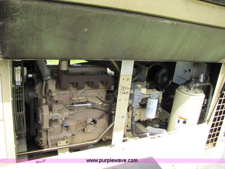 image for item 3344 1997 Ingersoll Rand portable air compressor