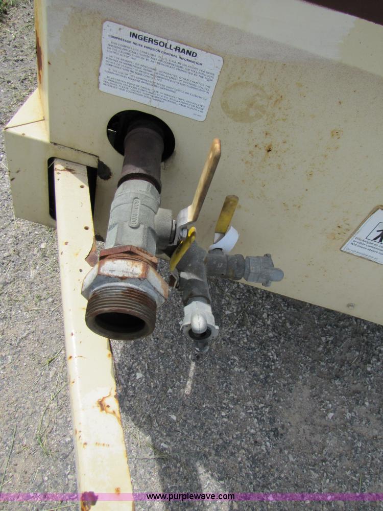 image for item 3344 1997 Ingersoll Rand portable air compressor