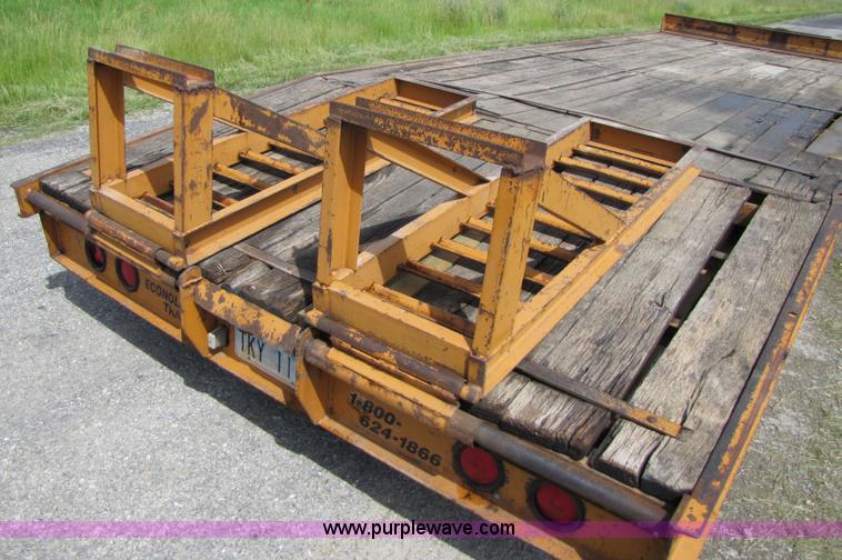 image for item 3345 Backhoe Pro 23' Econoline 12 ton trailer