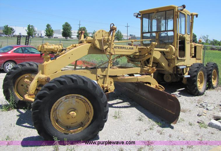 image for item 3482 1959 Caterpillar 12 motor grader