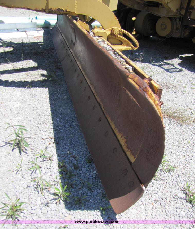 image for item 3482 1959 Caterpillar 12 motor grader