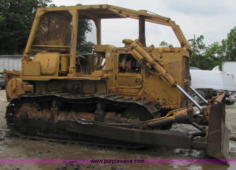 image for item 3506 1980 Komatsu D85A-18 dozer