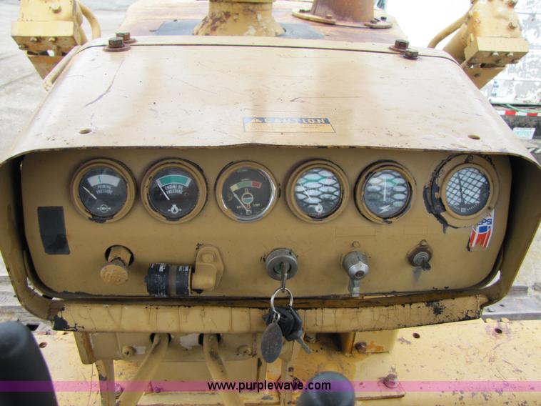 image for item 3506 1980 Komatsu D85A-18 dozer