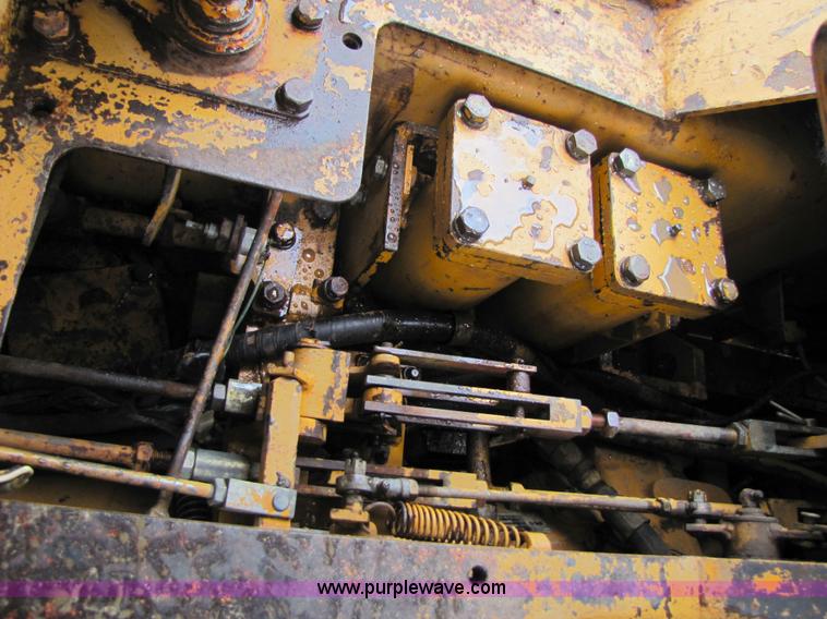image for item 3506 1980 Komatsu D85A-18 dozer