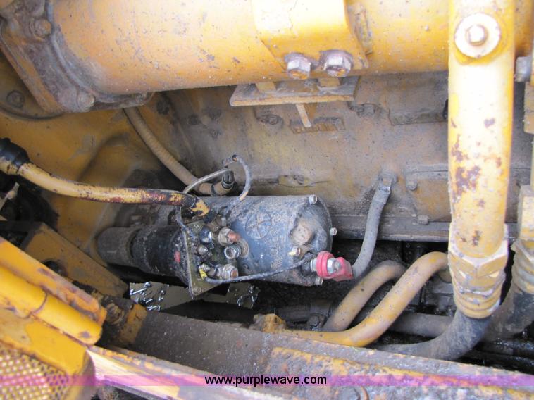 image for item 3506 1980 Komatsu D85A-18 dozer