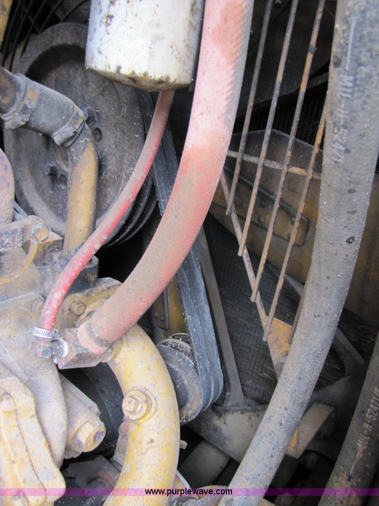 image for item 3506 1980 Komatsu D85A-18 dozer