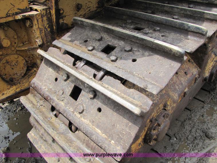 image for item 3506 1980 Komatsu D85A-18 dozer