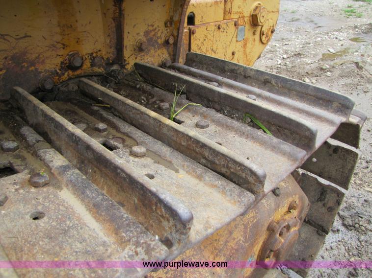 image for item 3506 1980 Komatsu D85A-18 dozer
