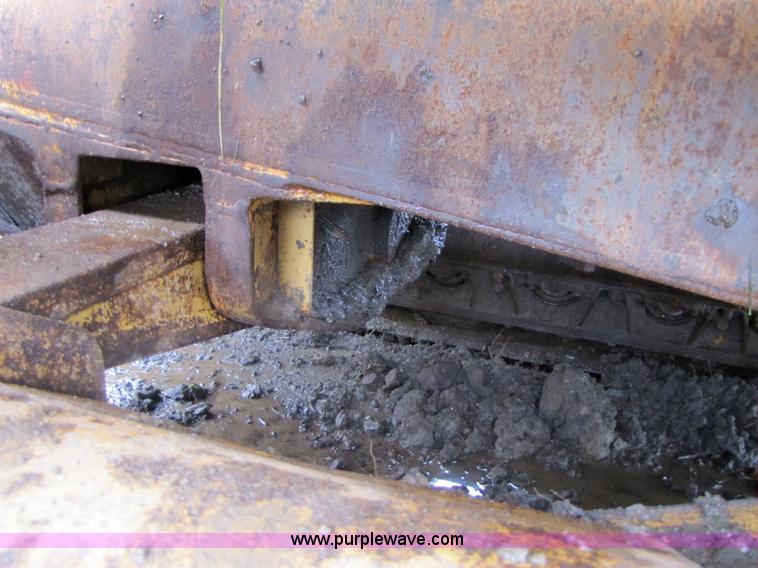 image for item 3506 1980 Komatsu D85A-18 dozer