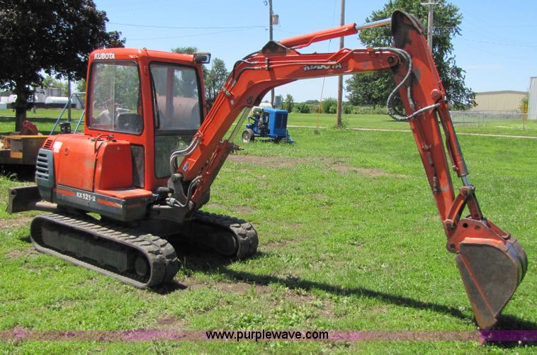 image for item 3539 1997 Kubota KX121-2 mini excavator