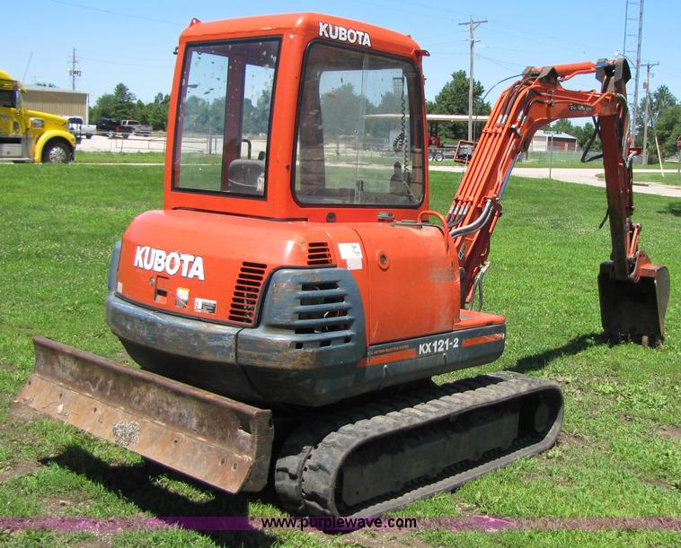 image for item 3539 1997 Kubota KX121-2 mini excavator