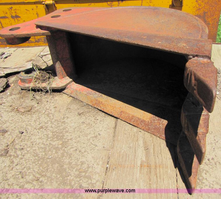 image for item 3539 1997 Kubota KX121-2 mini excavator