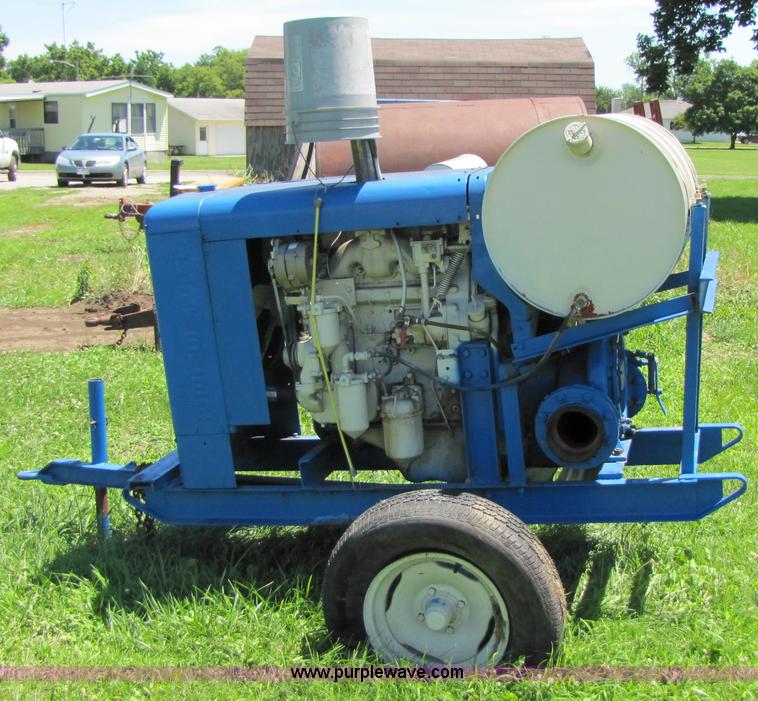 image for item 3541 6" water pump trailer