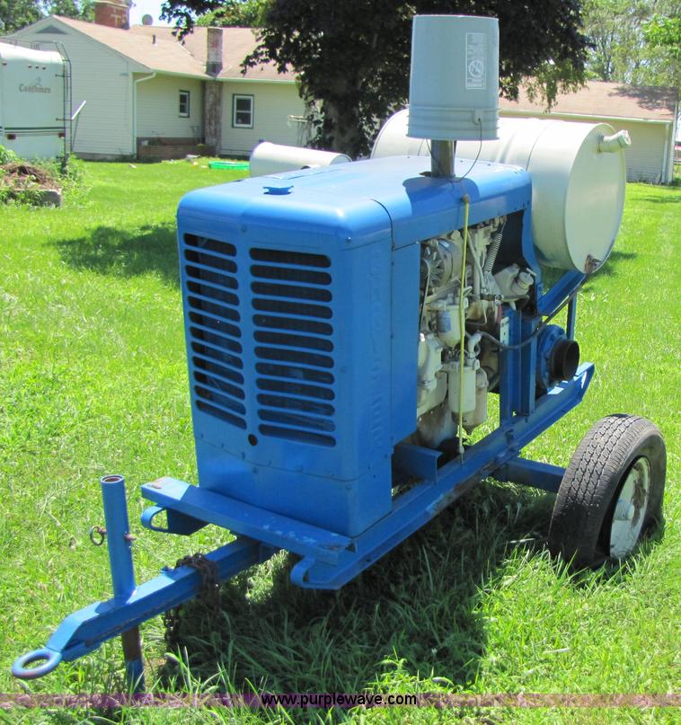 image for item 3541 6" water pump trailer