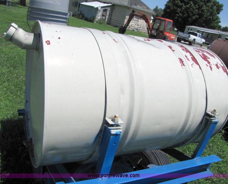 image for item 3541 6" water pump trailer